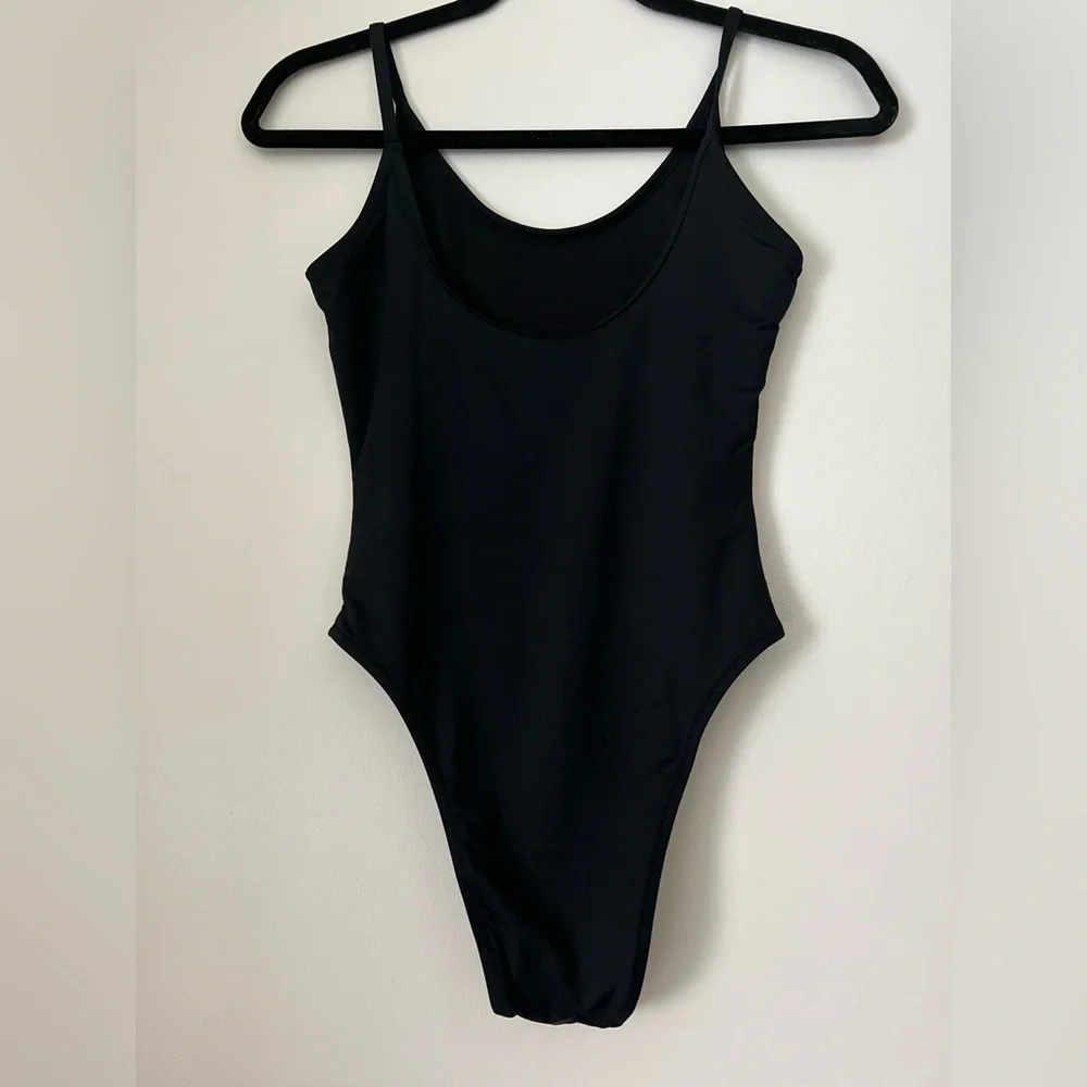 CALVIN KLEIN ONE PIECE SWIMSUIT | BLACK | SIZE MEDIUM | WITH LOGO - Picture 3 of 7